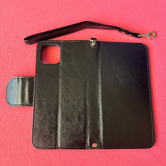 Case/Cover Compatible with I-Phone 11 Pro Max, 6.5”, NIC - Picture 4 of 6